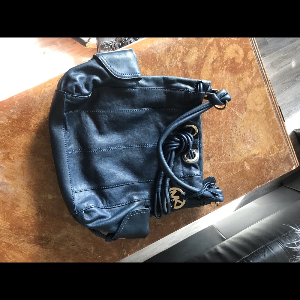 MICHAEL KORS HOBO PURSE